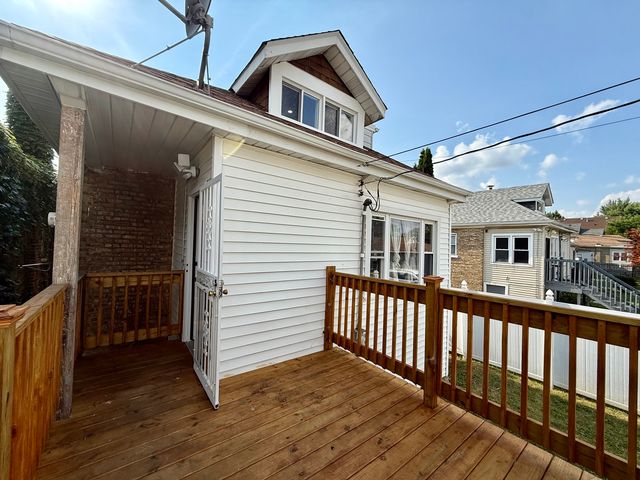 8633 S Hermitage Avenue, Chicago, IL 60620