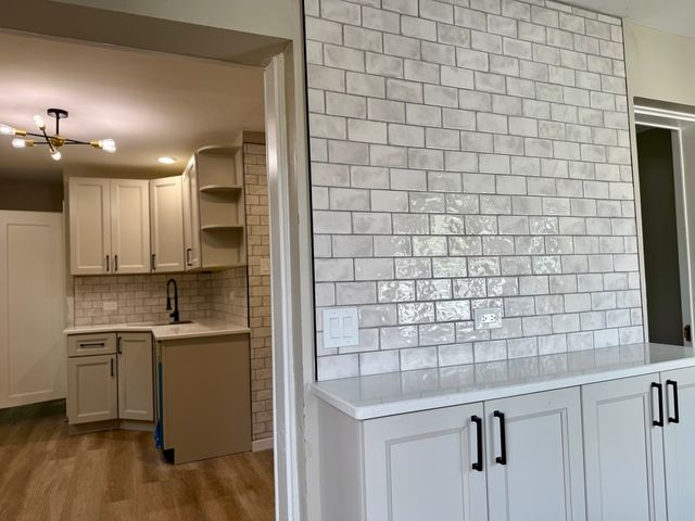 8633 S Hermitage Avenue, Chicago, IL 60620