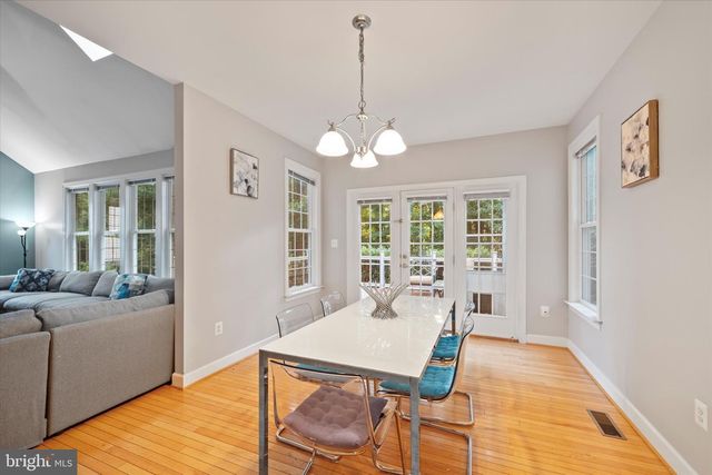 5386 ABERNATHY CT, Fairfax, VA 22032