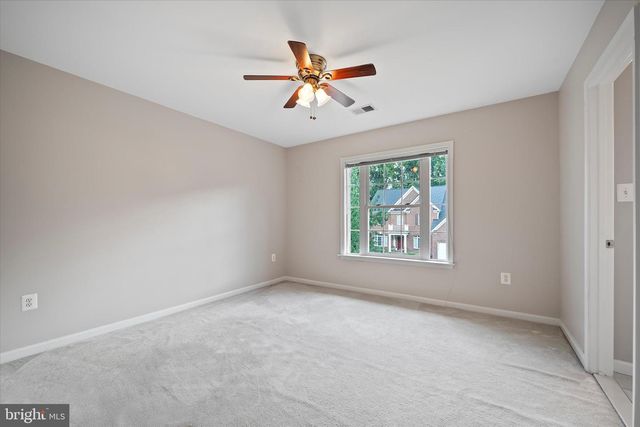 5386 ABERNATHY CT, Fairfax, VA 22032