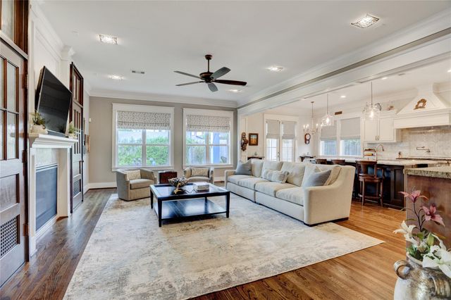 6430 Rolla Street, Houston, TX 77055