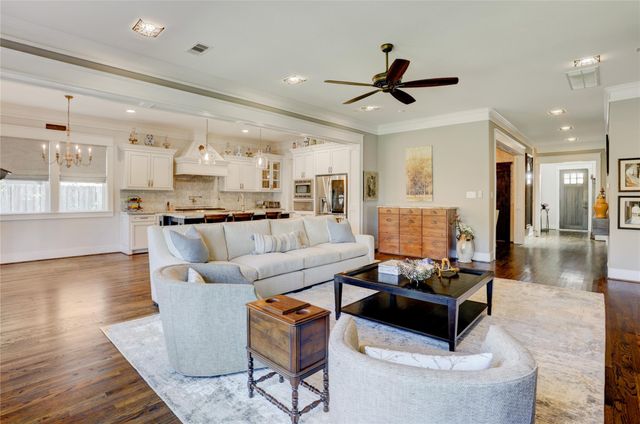 6430 Rolla Street, Houston, TX 77055