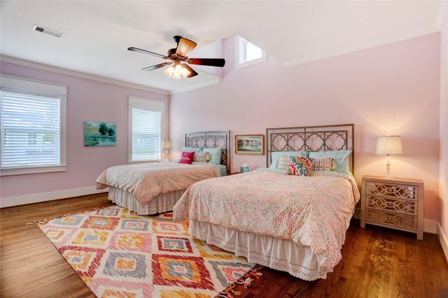 6430 Rolla Street, Houston, TX 77055