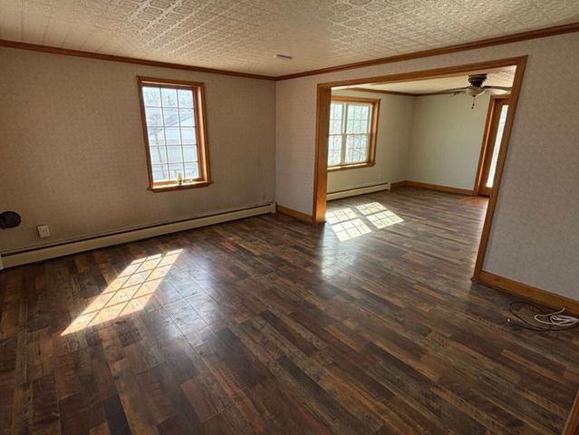 39 Champlain Street, Rouses Point, NY 12979