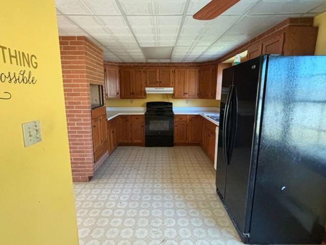 39 Champlain Street, Rouses Point, NY 12979