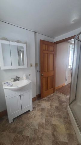 39 Champlain Street, Rouses Point, NY 12979