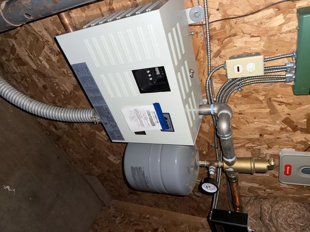 39 Champlain Street, Rouses Point, NY 12979