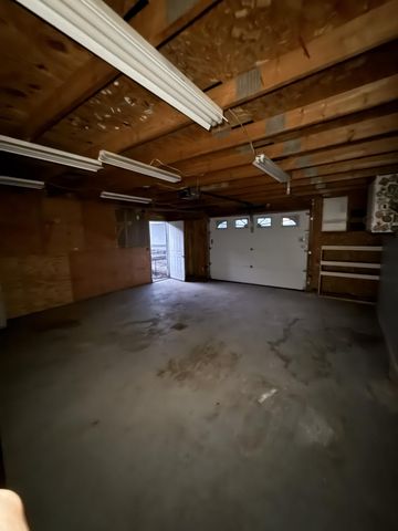 39 Champlain Street, Rouses Point, NY 12979