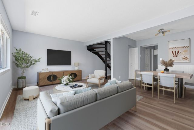 220 Elizabeth Street Apt B10, Chapel Hill, NC 27514