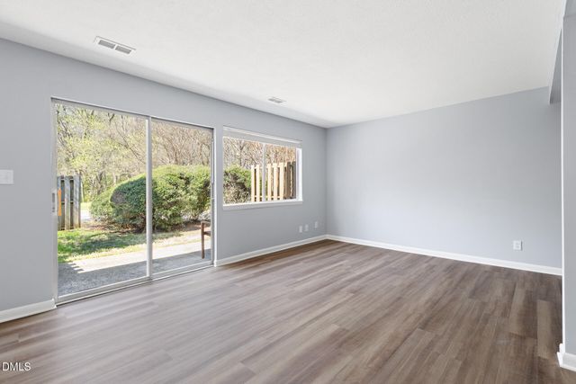 220 Elizabeth Street Apt B10, Chapel Hill, NC 27514