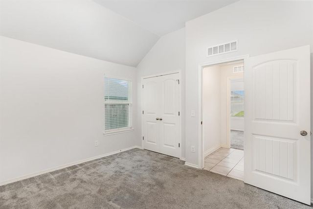 10501 NW 33rd Street, Yukon, OK 73099