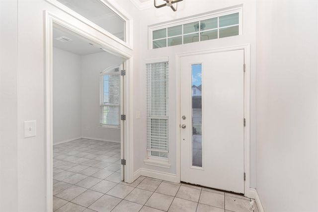 10501 NW 33rd Street, Yukon, OK 73099