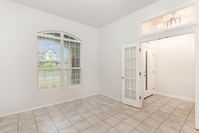 10501 NW 33rd Street, Yukon, OK 73099