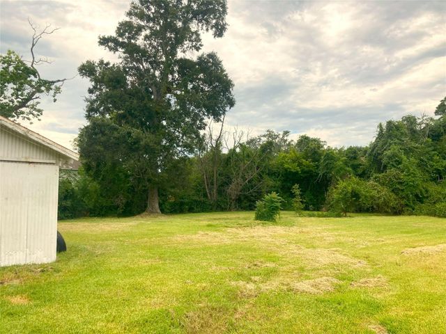 1005 Staples Avenue, Seabrook, TX 77586