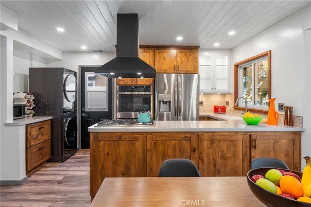 7424 W 85th Street, Los Angeles, CA 90045