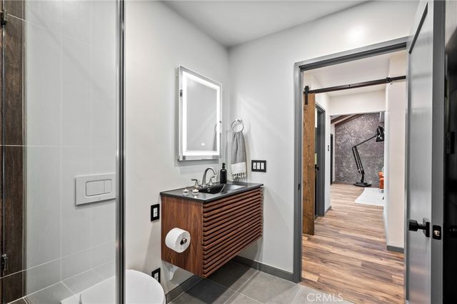 7424 W 85th Street, Los Angeles, CA 90045