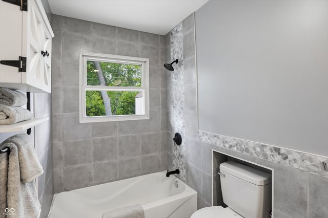 2932 S Parker Avenue, Indianapolis, IN 46203