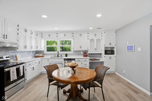 2932 S Parker Avenue, Indianapolis, IN 46203