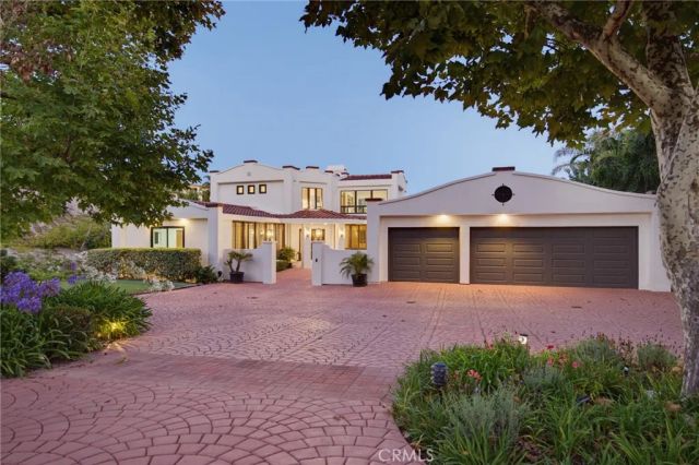 8 Burrell Lane, Rancho Palos Verdes, CA 90275