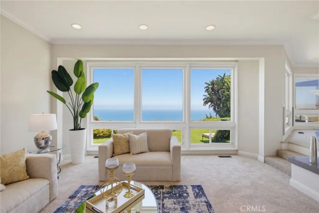 8 Burrell Lane, Rancho Palos Verdes, CA 90275