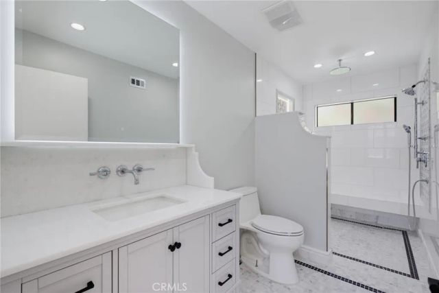 8 Burrell Lane, Rancho Palos Verdes, CA 90275