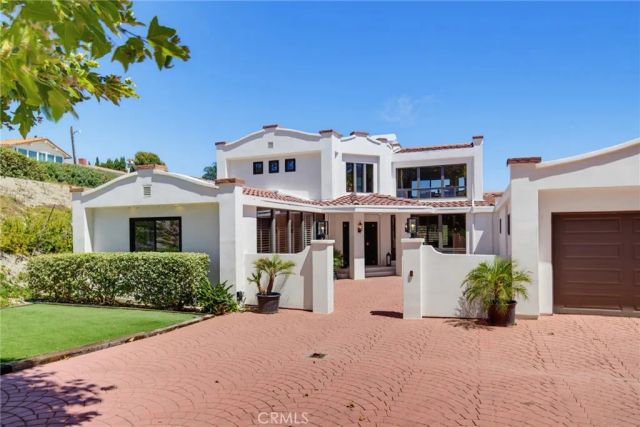 8 Burrell Lane, Rancho Palos Verdes, CA 90275