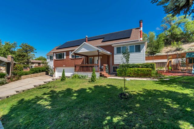9070 S SUNRISE CIR, Sandy, UT 84093