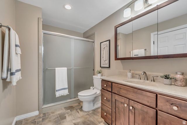 9070 S SUNRISE CIR, Sandy, UT 84093