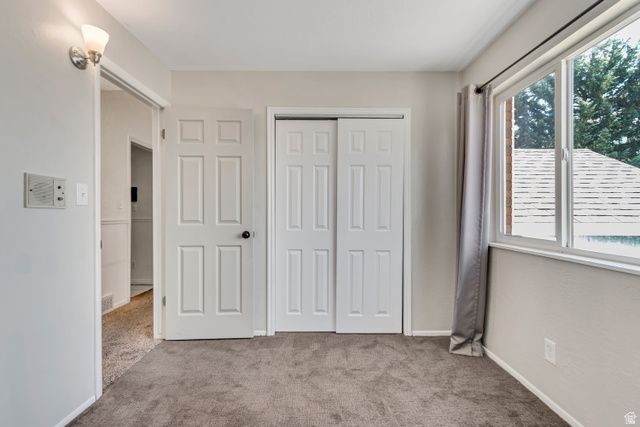 9070 S SUNRISE CIR, Sandy, UT 84093