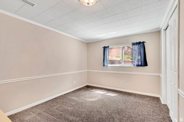 9070 S SUNRISE CIR, Sandy, UT 84093