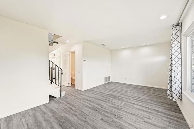9469 Carlton Oaks Dr. A, Santee, CA 92071
