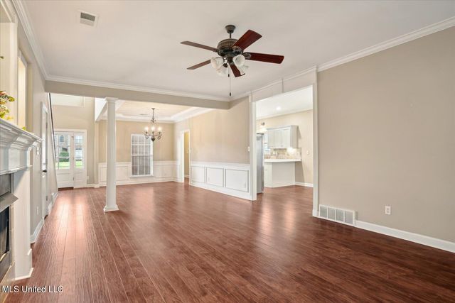 7427 Lauren Lane, Olive Branch, MS 38654