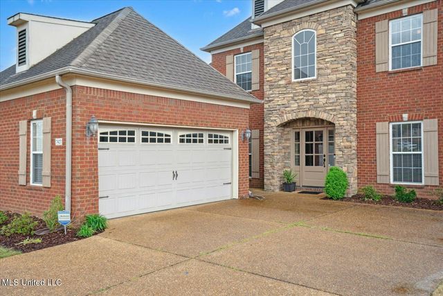 7427 Lauren Lane, Olive Branch, MS 38654