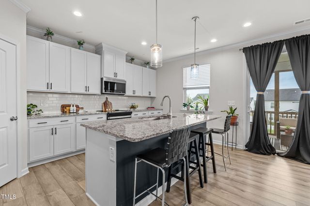 25 Hartford Lane, Fuquay Varina, NC 27526