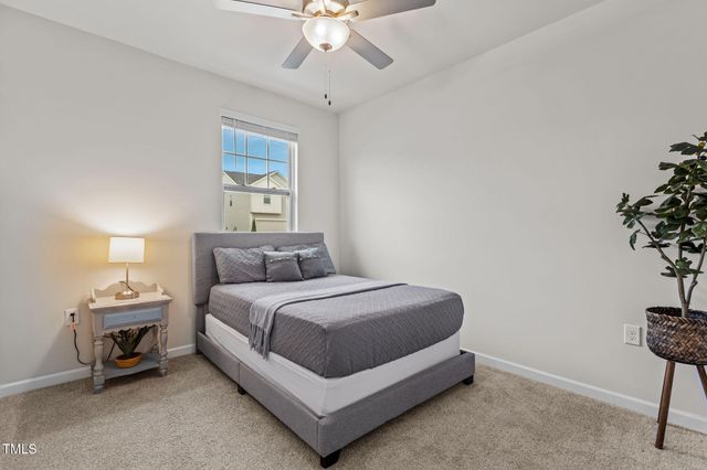 25 Hartford Lane, Fuquay Varina, NC 27526