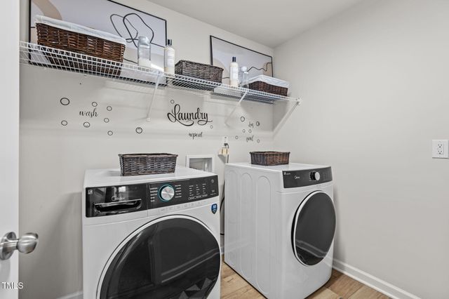 25 Hartford Lane, Fuquay Varina, NC 27526