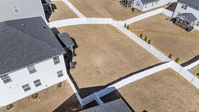 25 Hartford Lane, Fuquay Varina, NC 27526