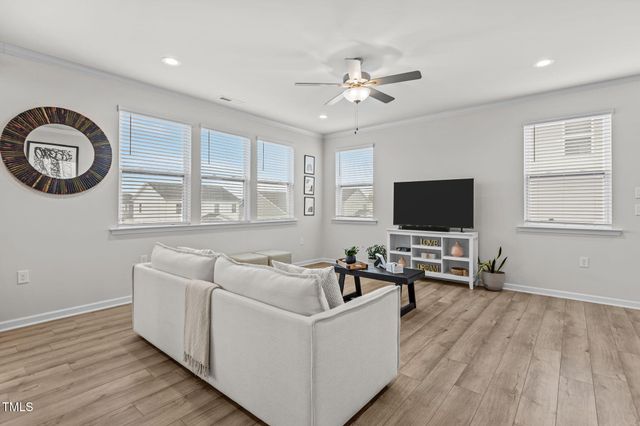 25 Hartford Lane, Fuquay Varina, NC 27526