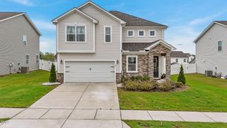 25 Hartford Lane, Fuquay Varina, NC 27526