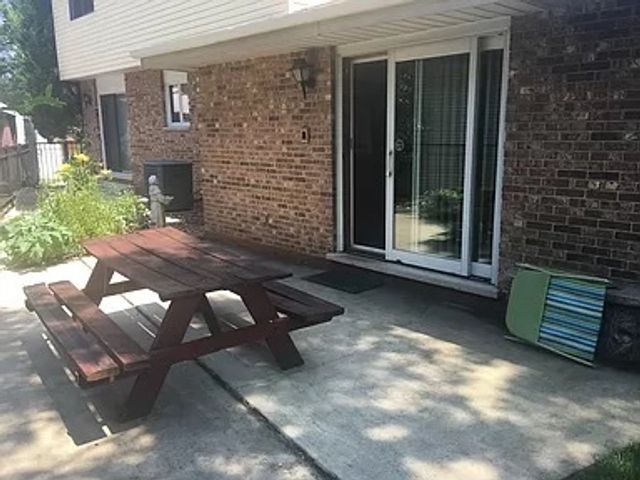 100 Michigan City Road, Calumet City, IL 60409