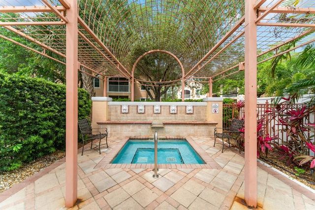 4126 CENTRAL SARASOTA PARKWAY 2012, Sarasota, FL 34238