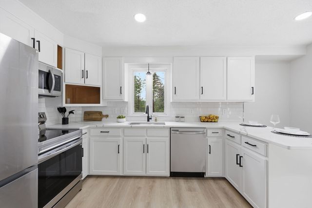 84 Bethany Rd, Monson, MA 01057