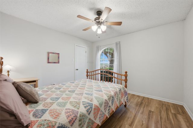 8240 Forest Ridge Drive, Woodway, TX 76712