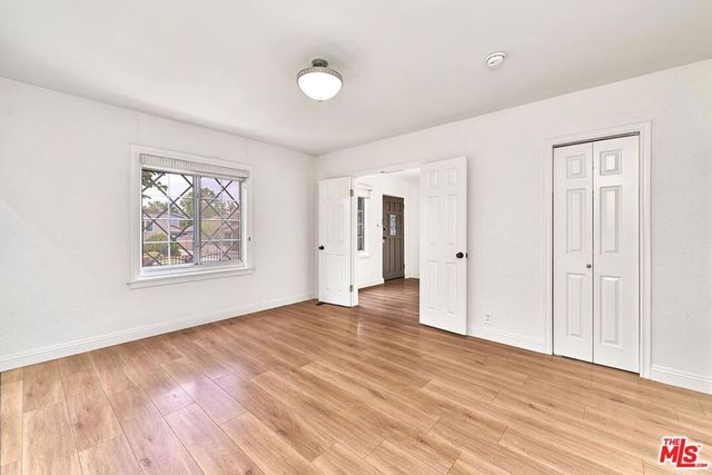 1120 S Plymouth Boulevard, Los Angeles, CA 90019
