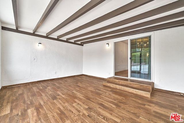 1120 S Plymouth Boulevard, Los Angeles, CA 90019