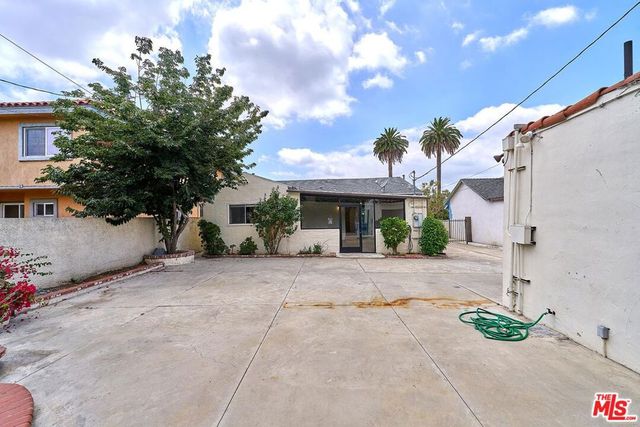 1120 S Plymouth Boulevard, Los Angeles, CA 90019