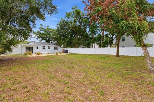 1012 N SHINE AVENUE, Orlando, FL 32803