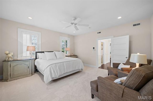 430 W Lockwood Avenue, St Louis, MO 63119