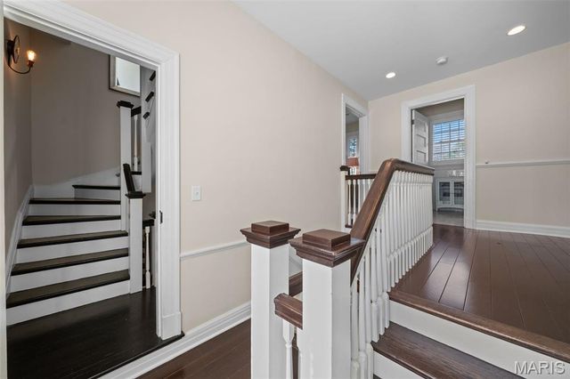 430 W Lockwood Avenue, St Louis, MO 63119