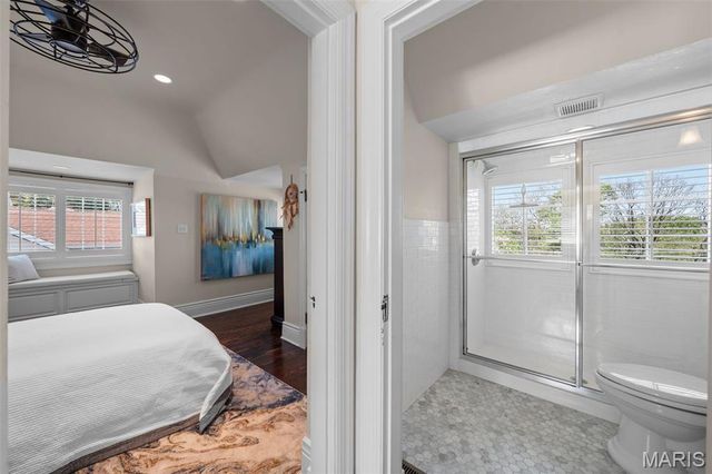 430 W Lockwood Avenue, St Louis, MO 63119